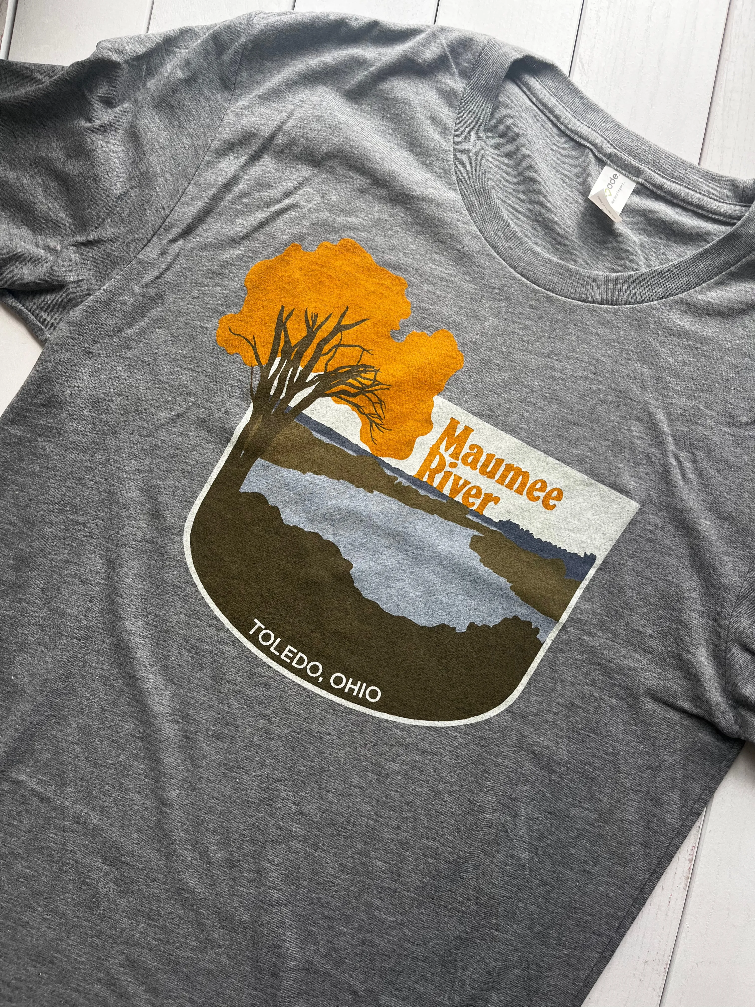 Maumee River Scenic Shirt