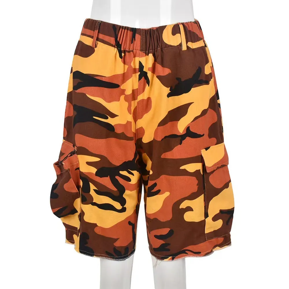 Men’s Camo Print Bermuda Shorts with Cargo Pockets