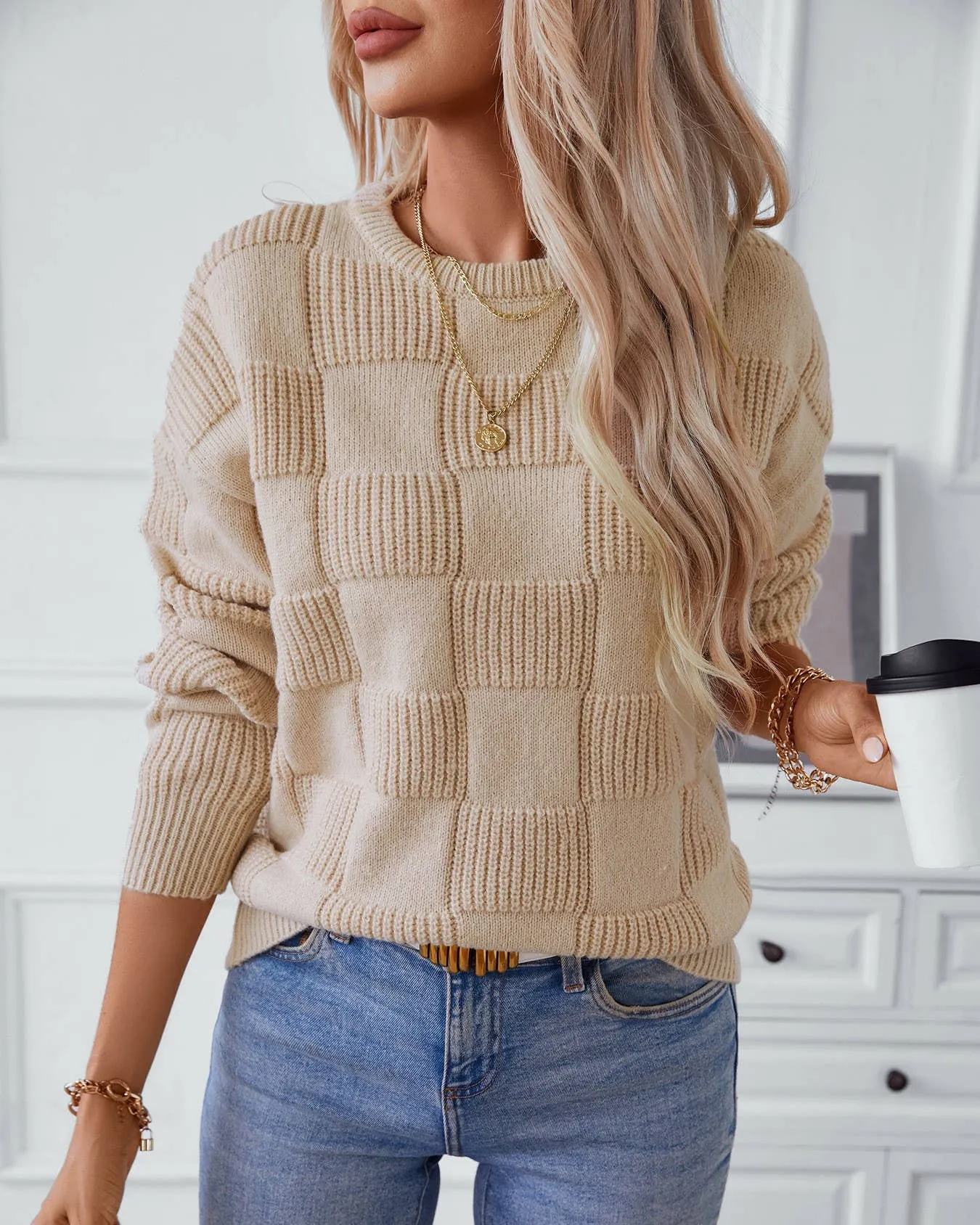 Minimalist Checked Crewneck Sweater: Apricot