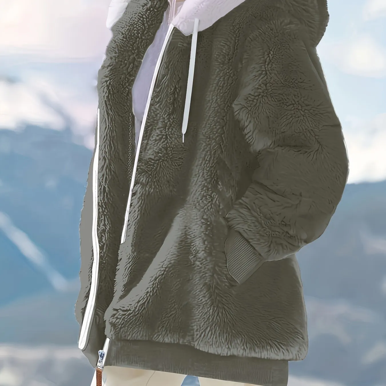 Nanea™ | Snug-Fit Hooded Jacket