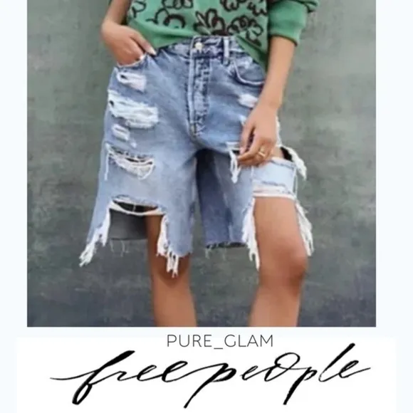 NEW FREE PEOPLE shorts bermuda ripped size 25 high rise