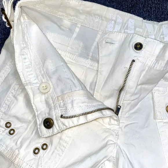 New White Da-Nang Surplus Shorts Size XS