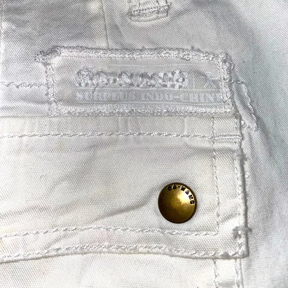 New White Da-Nang Surplus Shorts Size XS