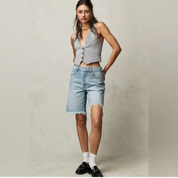 NWOT Free People Big Sur Coast Boyfriend Shorts Distressed Size 28