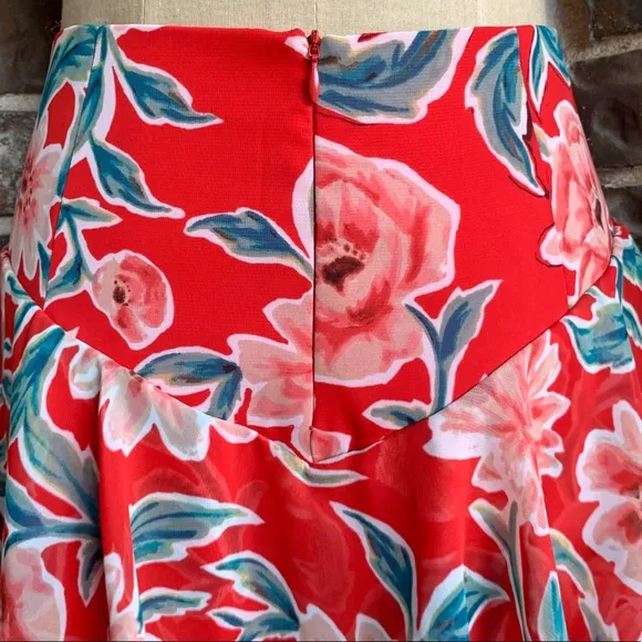 NWOT Show Me Your Mumu Skort Limited Edition Ferris Flutter Red Floral - M