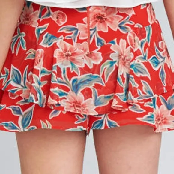 NWOT Show Me Your Mumu Skort Limited Edition Ferris Flutter Red Floral - M