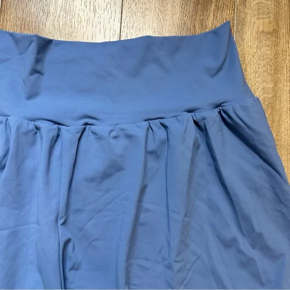 NWT Halara High Waisted Back &amp; Side Pocket Yoga Shorts Longer Length 5” Size 2X