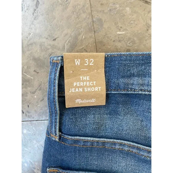 NWT Madewell Perfect Vintage Short Sz 32 Denim