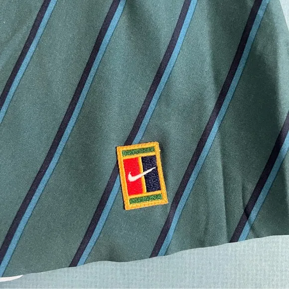 NWT Nike Club Dri-Fit Pleated Standard Fit Green Stripe Golf Skort