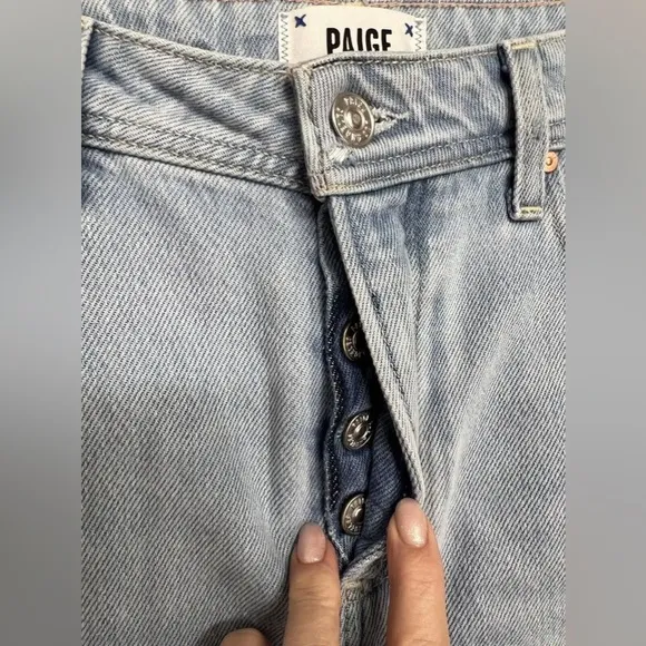 Paige Shorts Noella Relaxed Cut Off Denim Light Blue Size 29