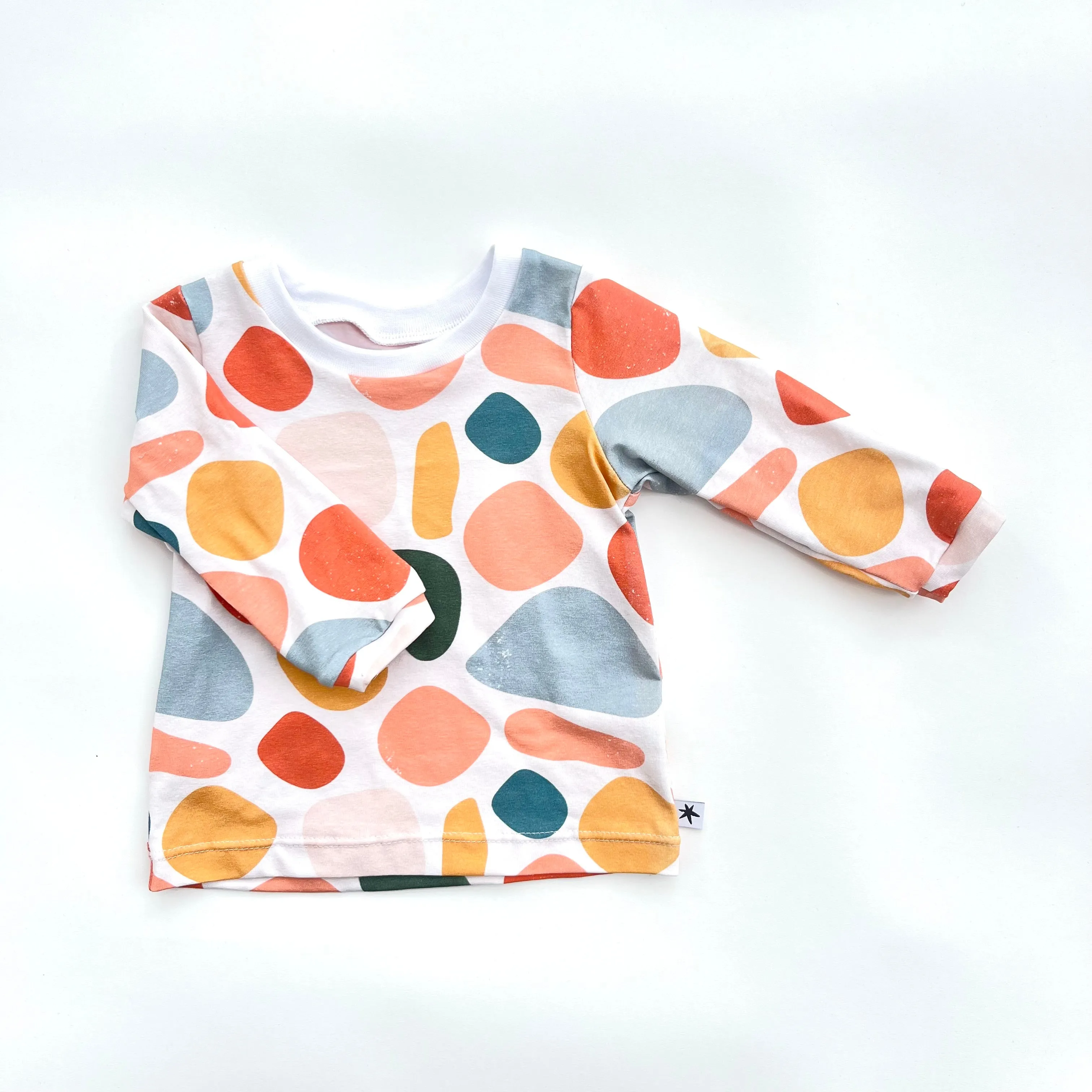 Pebbles T-shirt - Long or Short Sleeve