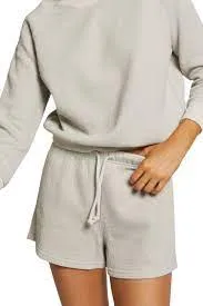 PERFECT WHITE TEE | BONHAM MILITARY THERMAL SHORT | HEATHER GRAY
