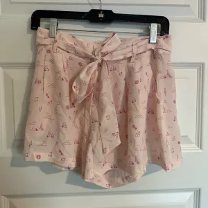 Rails pink cactus / desert print shorts