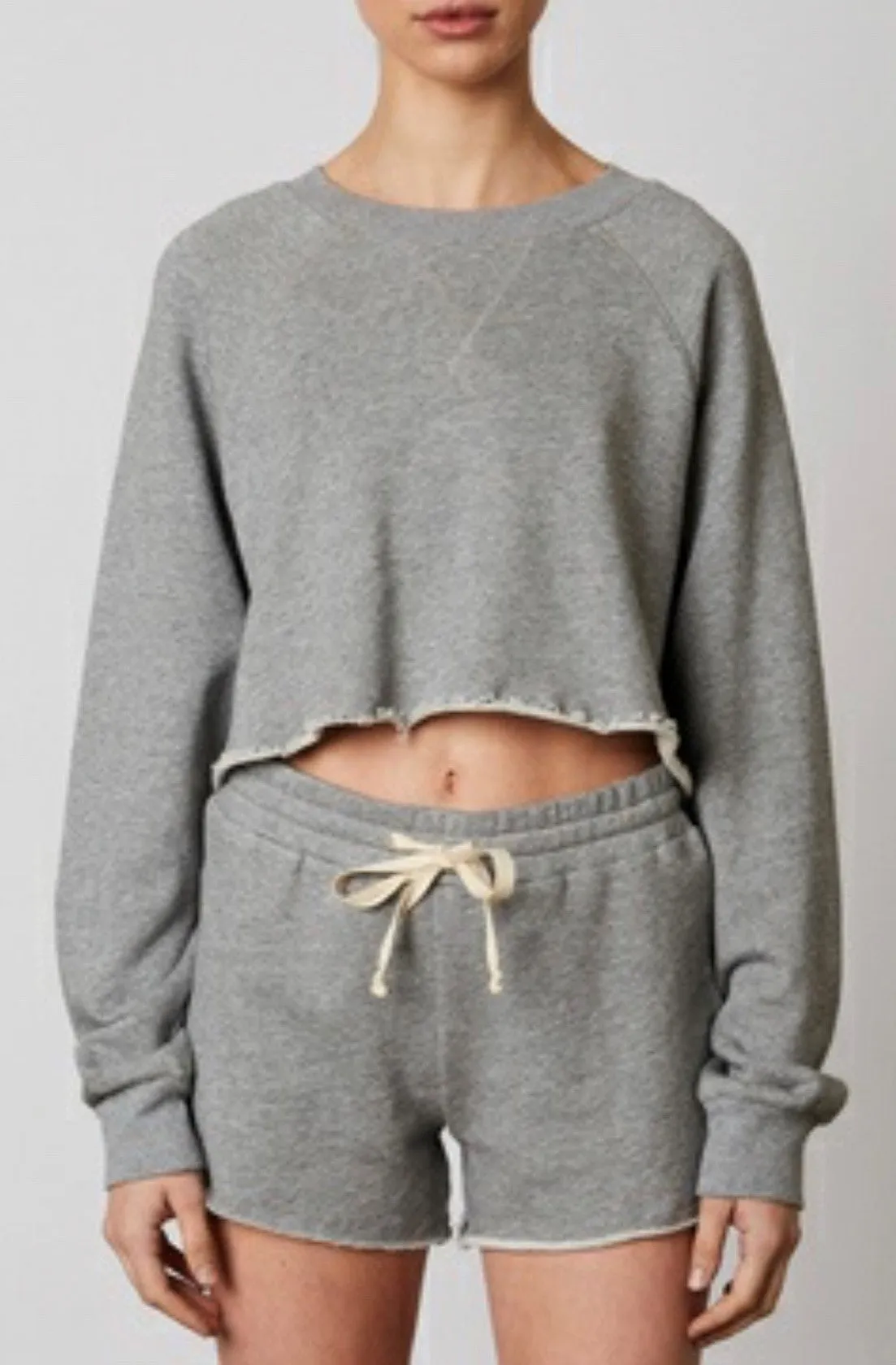 Raw Hem Notched Gym Shorts