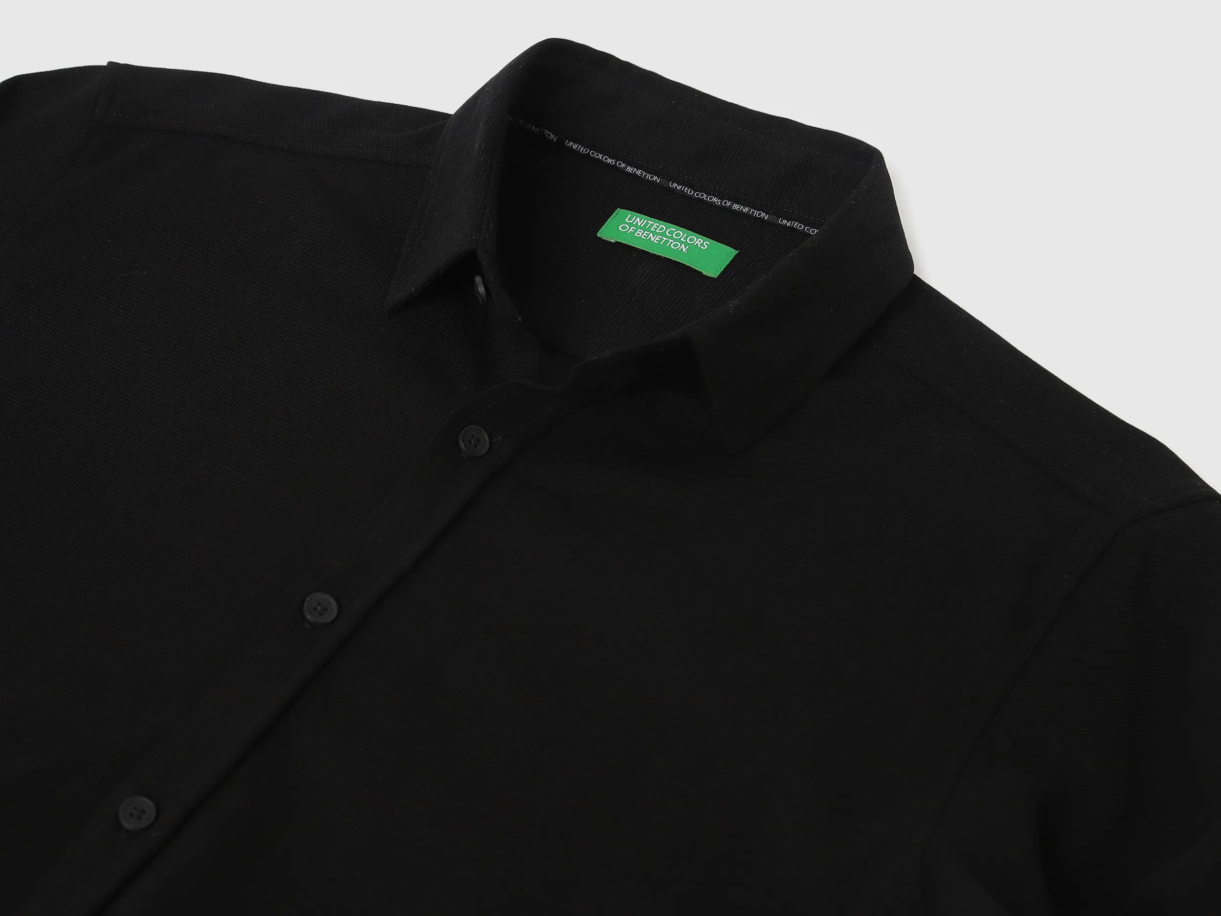 Regular Fit Spread Collar Textured Shirts
