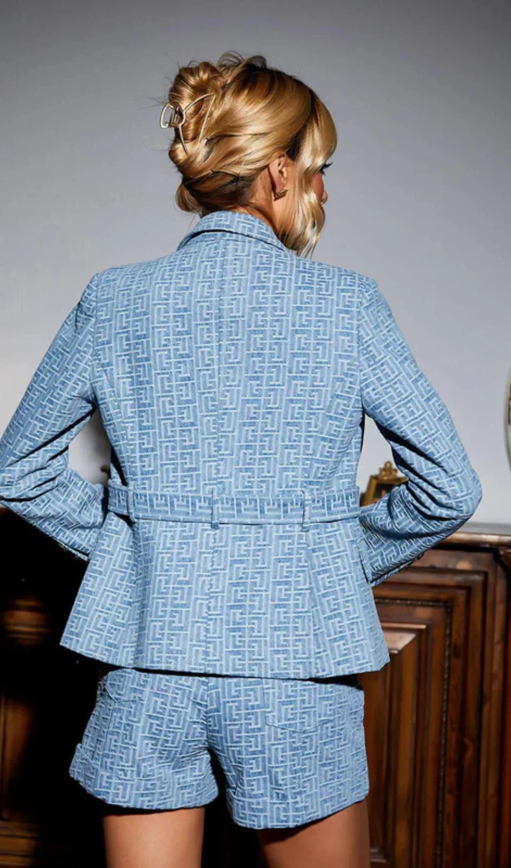 RESHMA JACQUARD SHORTS