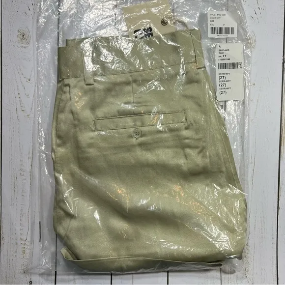 SER.O.YA | NWT Jesse Silk Stretch Short In Sage | 27