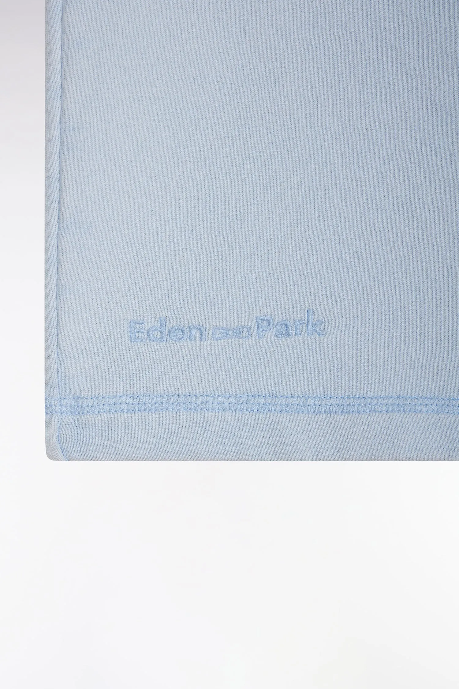 Short en molleton coton bleu ciel coupe décontractée