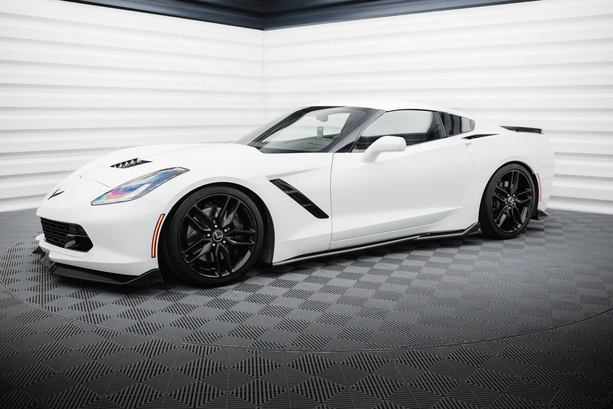 Side Skirts Diffusers V.2 Chevrolet Corvette C7