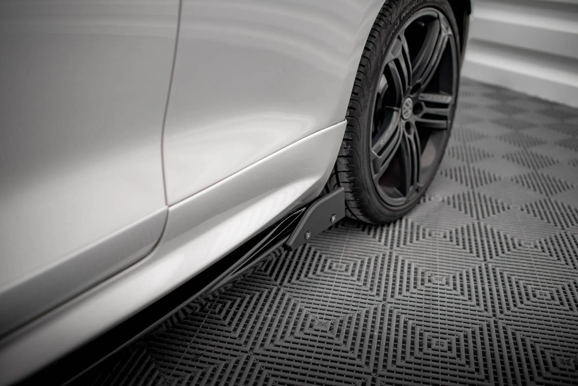 Side Skirts Diffusers V.2   Flaps Volkswagen Scirocco R Mk3