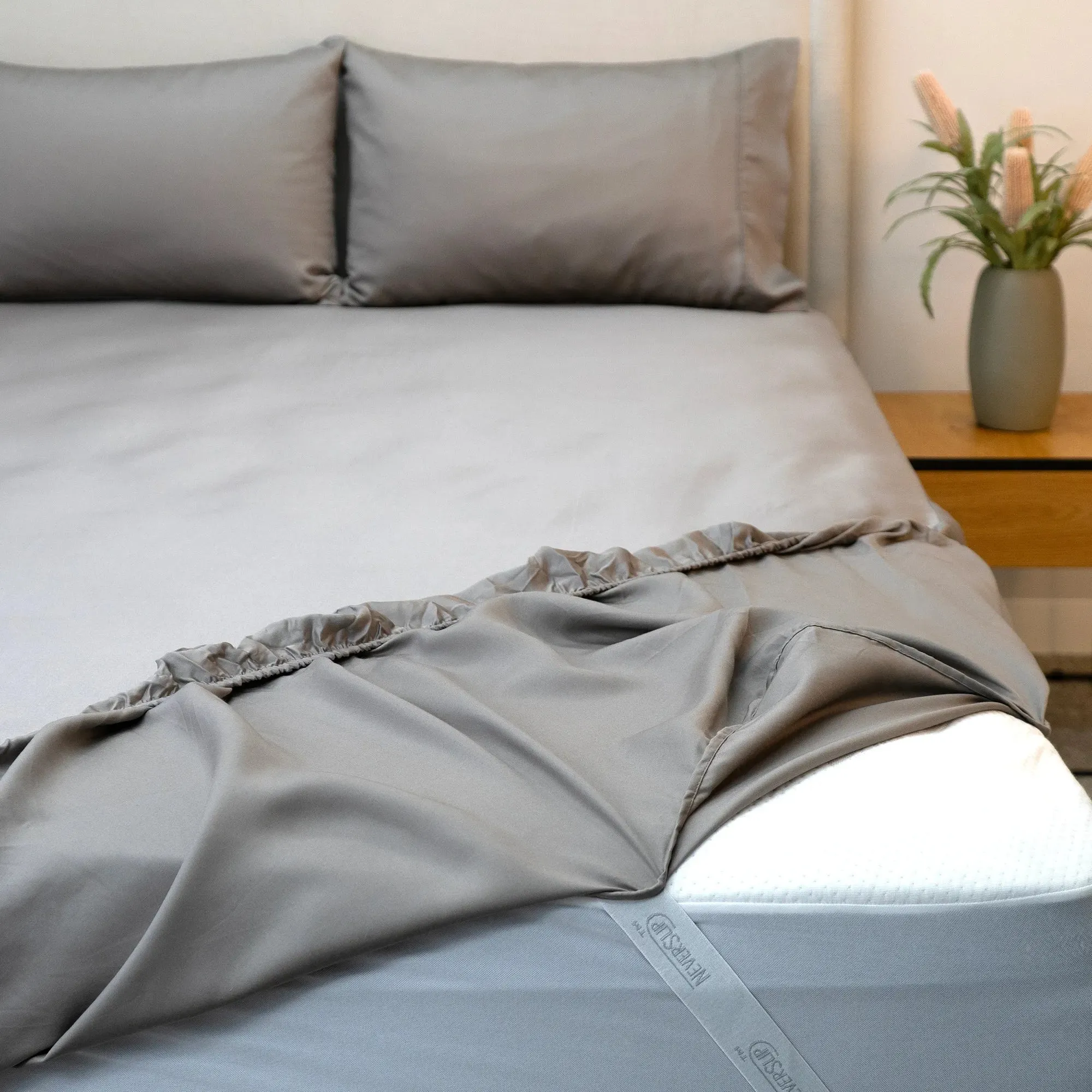 Signature Tencel™ Tailored Neverslip™ Fitted Sheets and Pillowcases