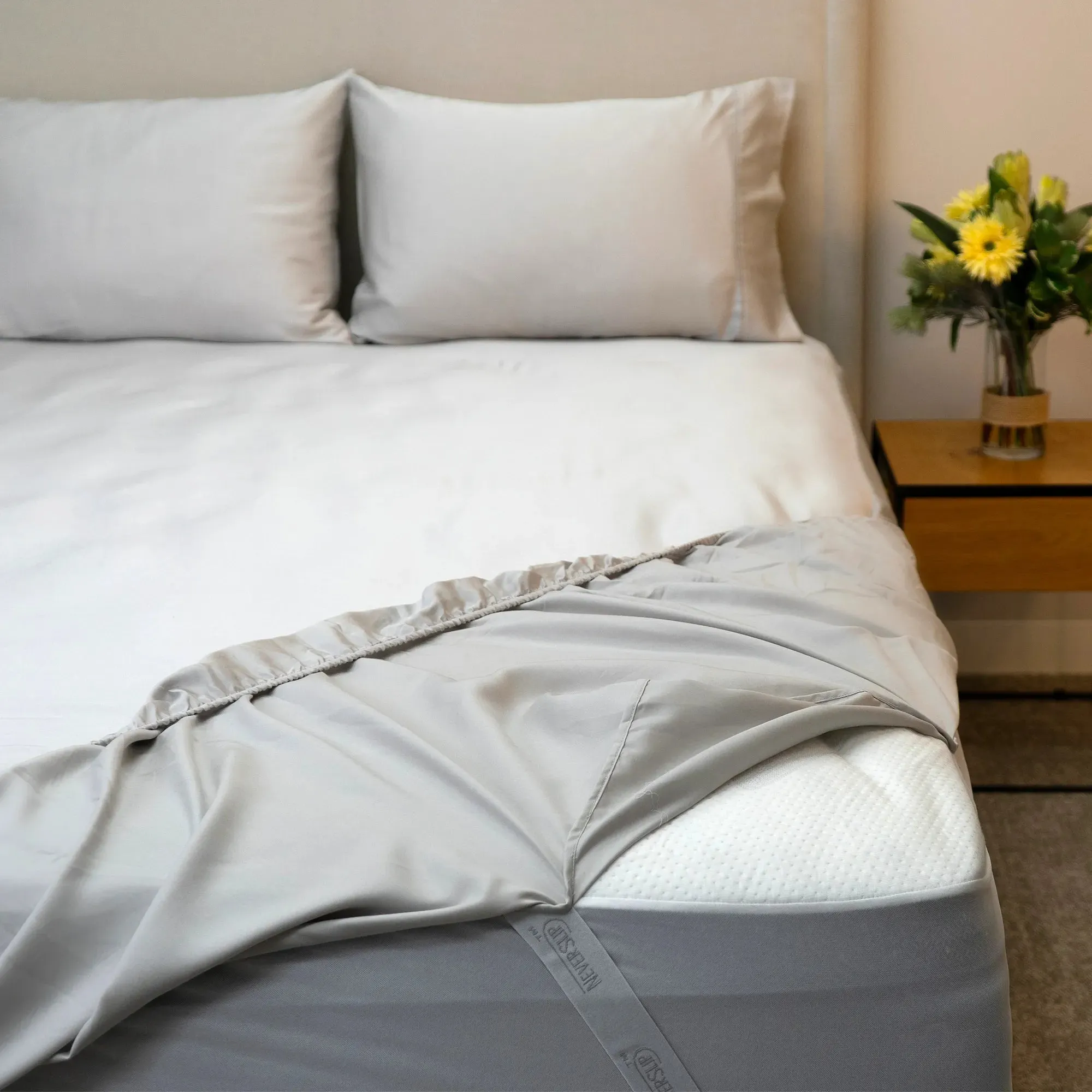 Signature Tencel™ Tailored Neverslip™ Fitted Sheets and Pillowcases