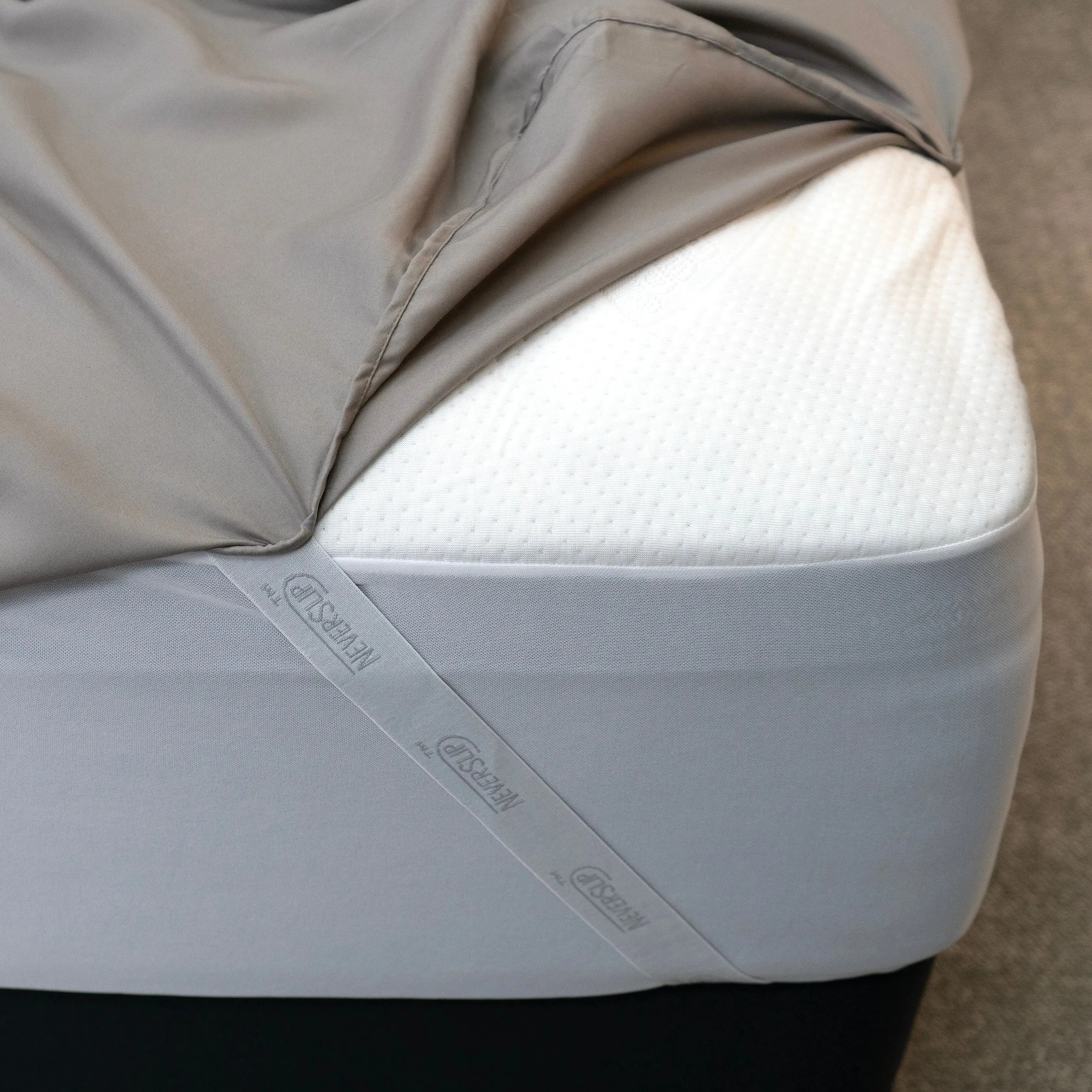 Signature Tencel™ Tailored Neverslip™ Fitted Sheets and Pillowcases