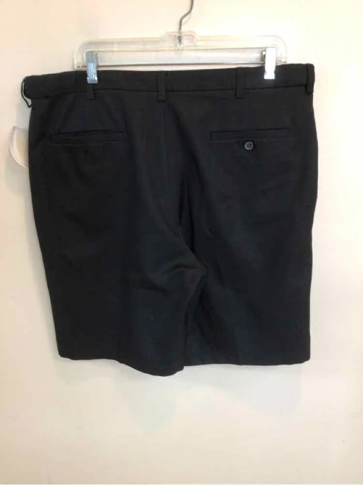 SIZE 38 COOL 18 Men's SHORTS