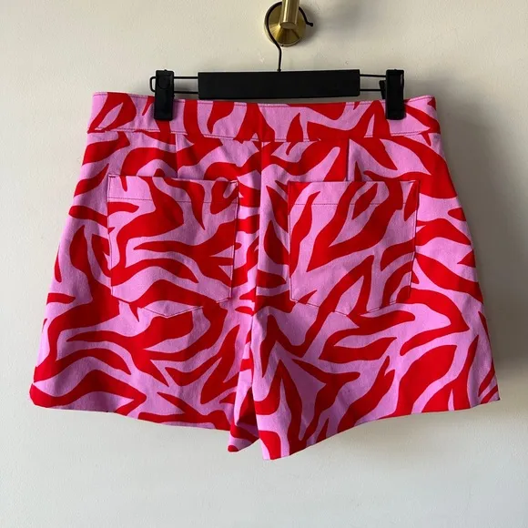 SPANX Polished On the Print 4&quot; Shorts True Red Zebra Stripe Size Medium