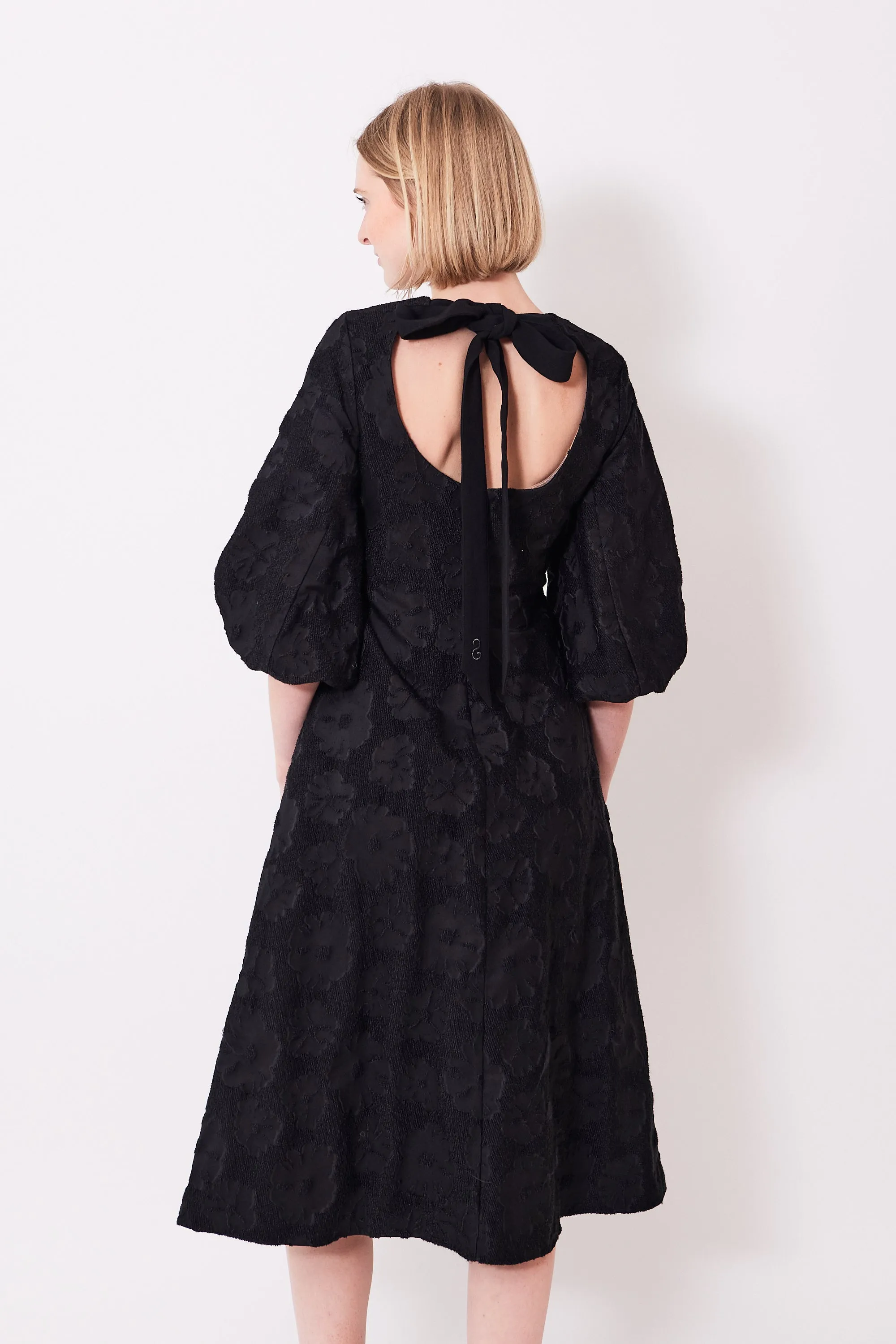 Stine Goya Volume Mid Sleeves Midi Dress