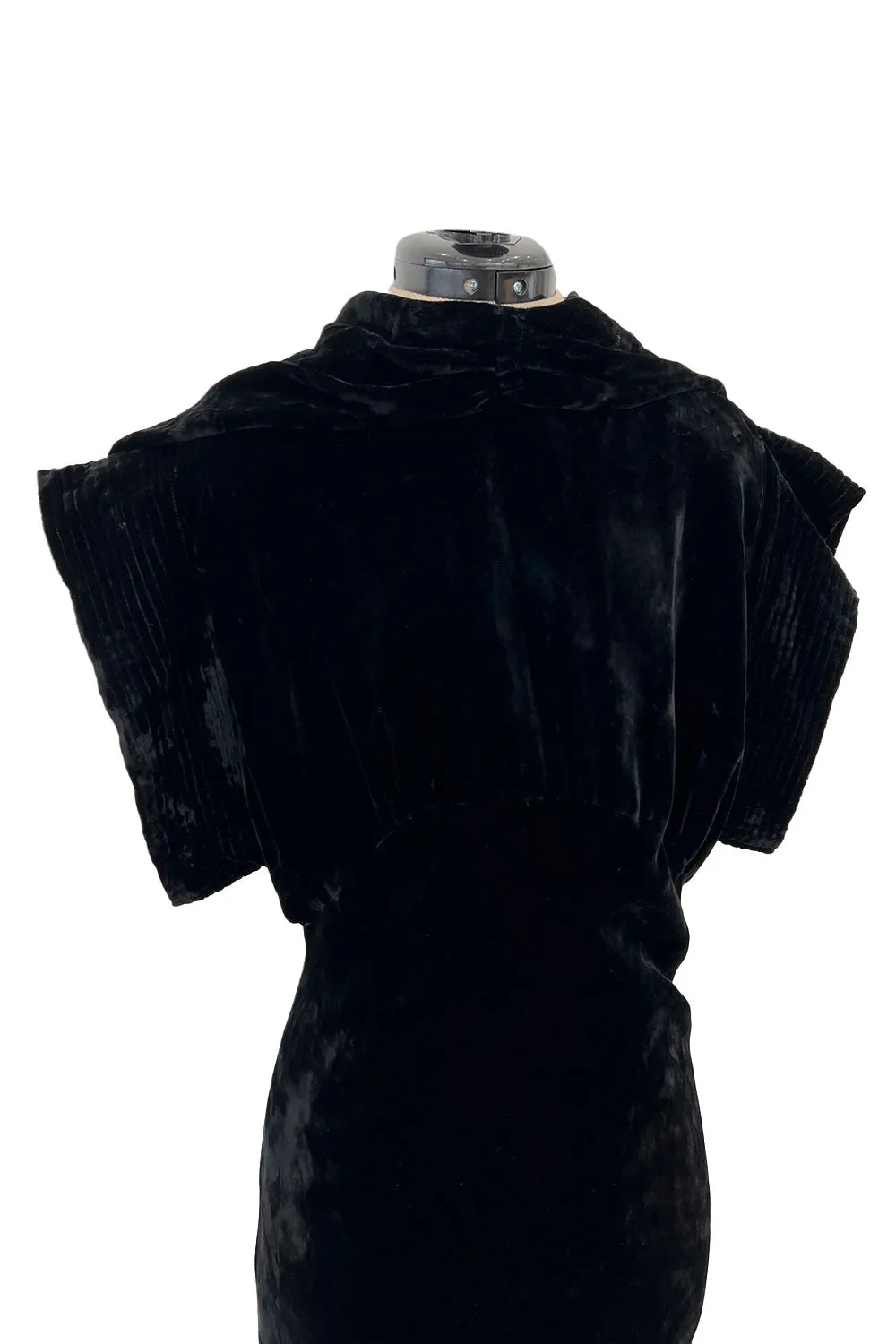Stunning 1930s Black Silk Velvet Bias Cut Dress w Top Stitched Sleeves & Silver Glitter Buttons