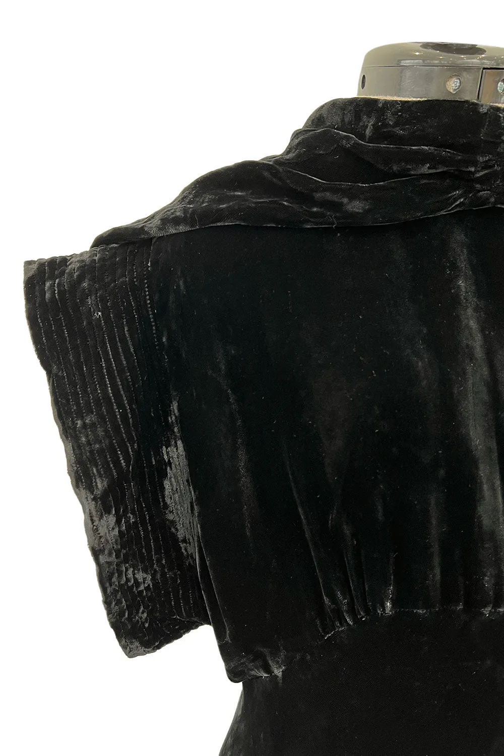 Stunning 1930s Black Silk Velvet Bias Cut Dress w Top Stitched Sleeves & Silver Glitter Buttons