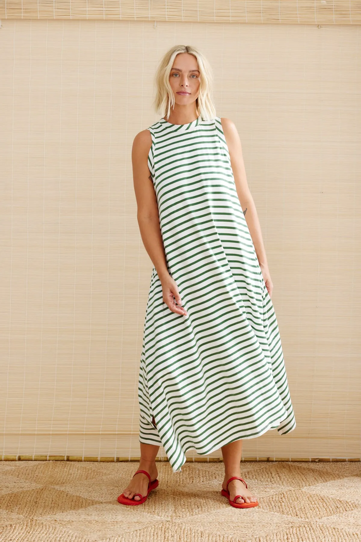 SWAHILI. Green & White. LAST ONE! SIZE 18 ONLY!