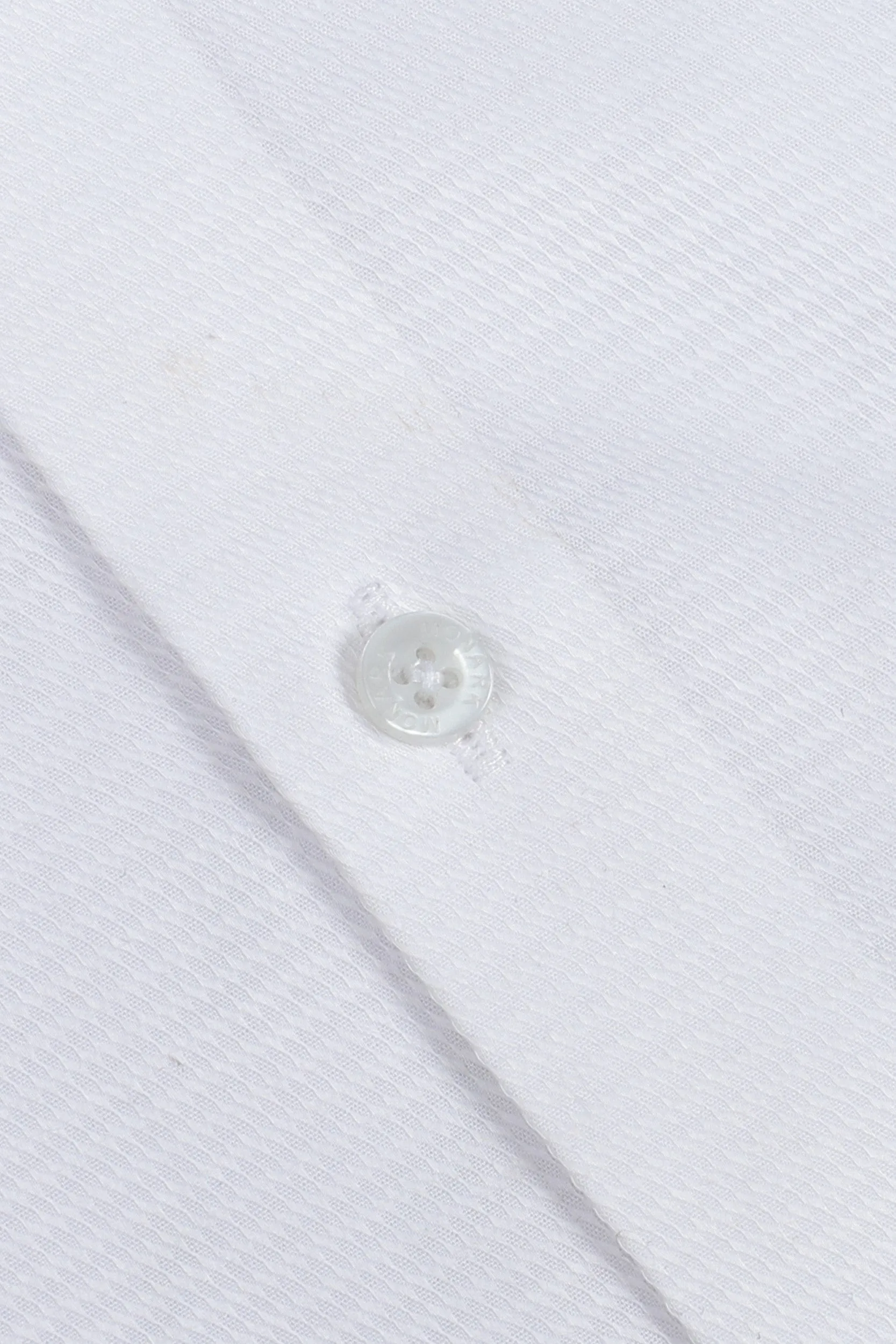 TEXTURED FORMAL SHIRT