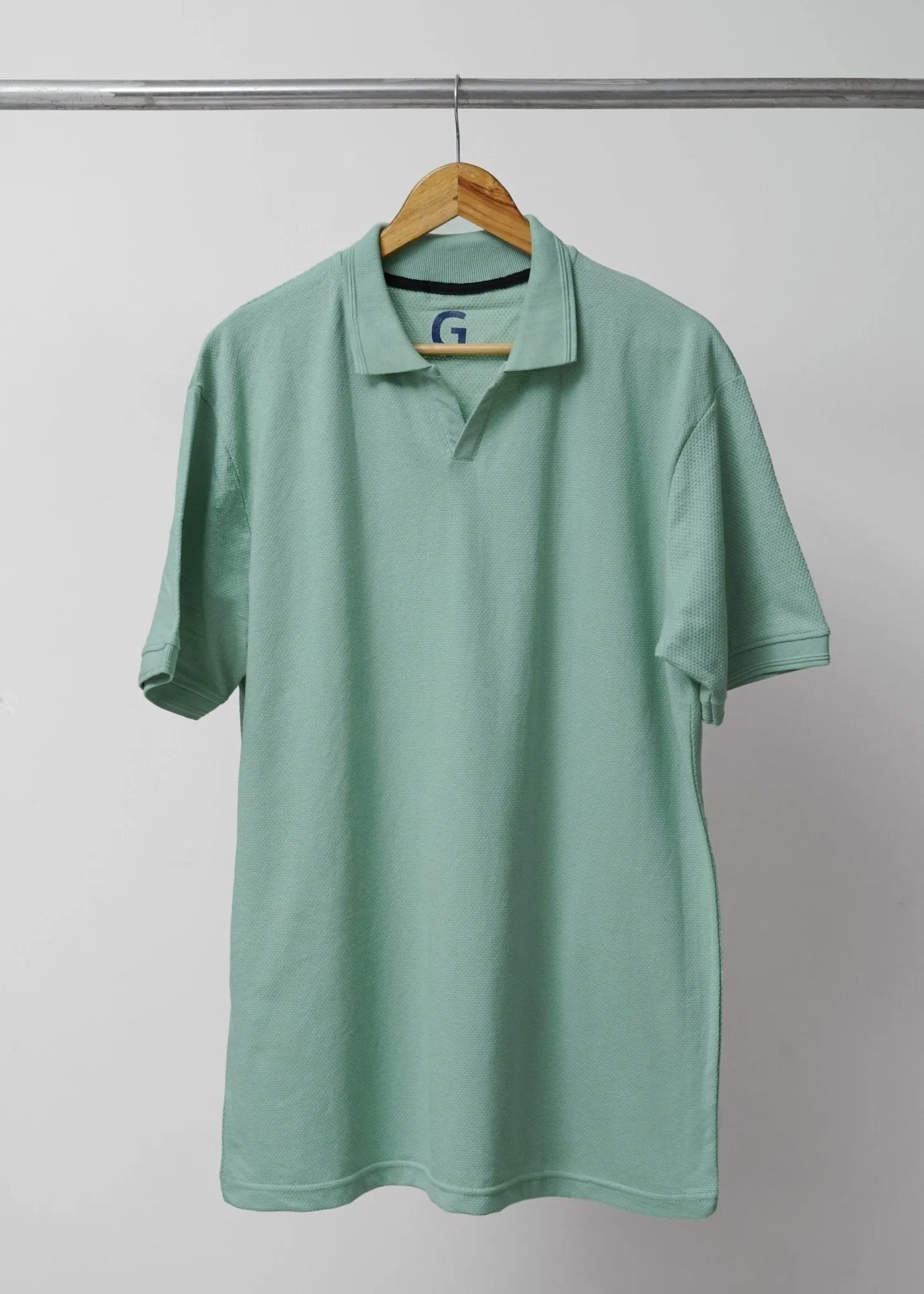 TEXTURED KINT GREEN POLO SHIRT