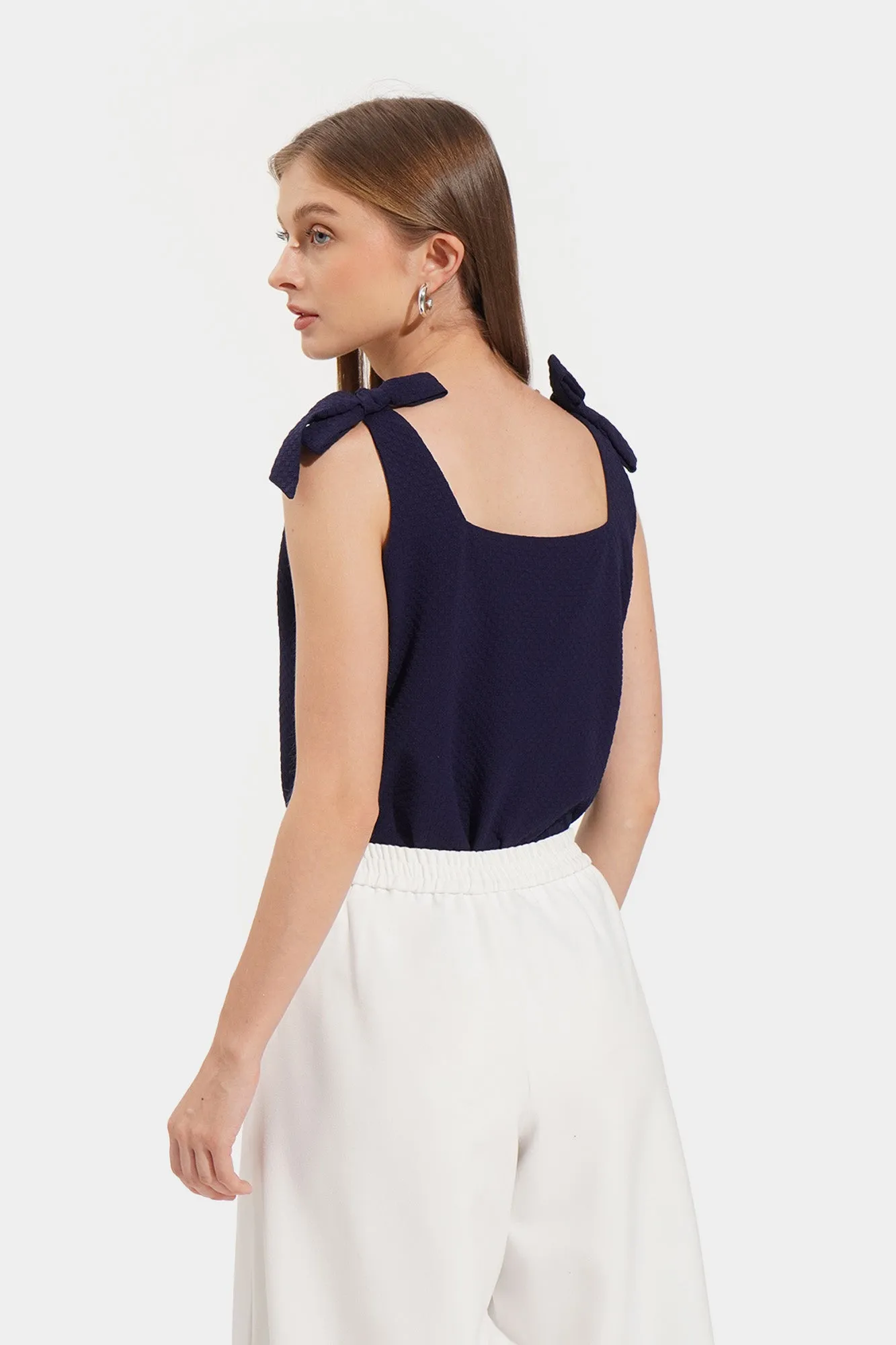 Textured Tie V-Neck Top
