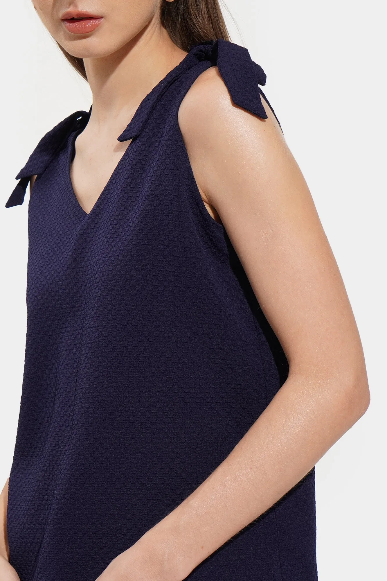 Textured Tie V-Neck Top