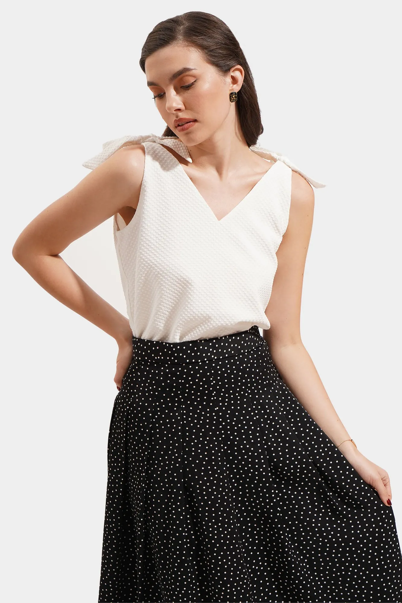 Textured Tie V-Neck Top