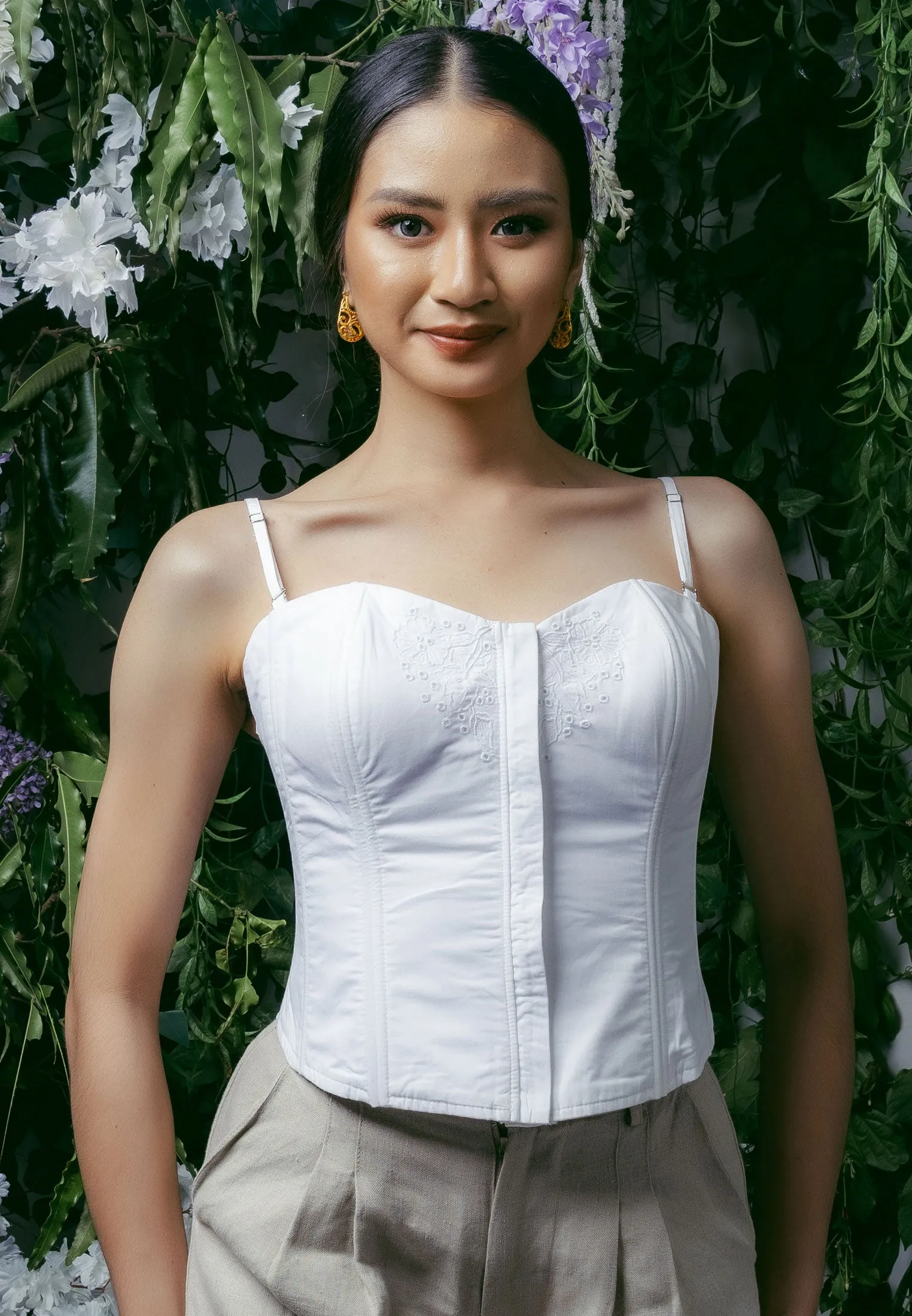 Thapa Bustier