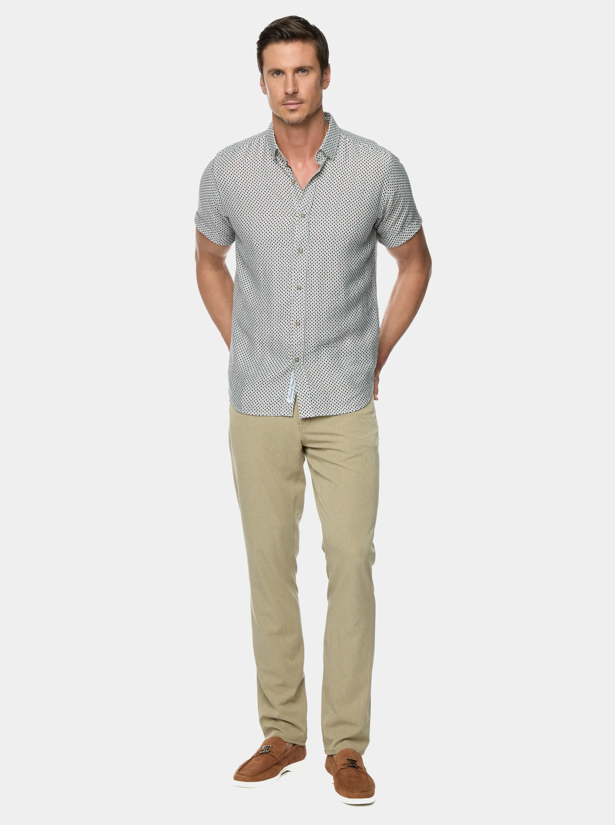 TREGO SHORT SLEEVE BUTTON DOWN SHIRT