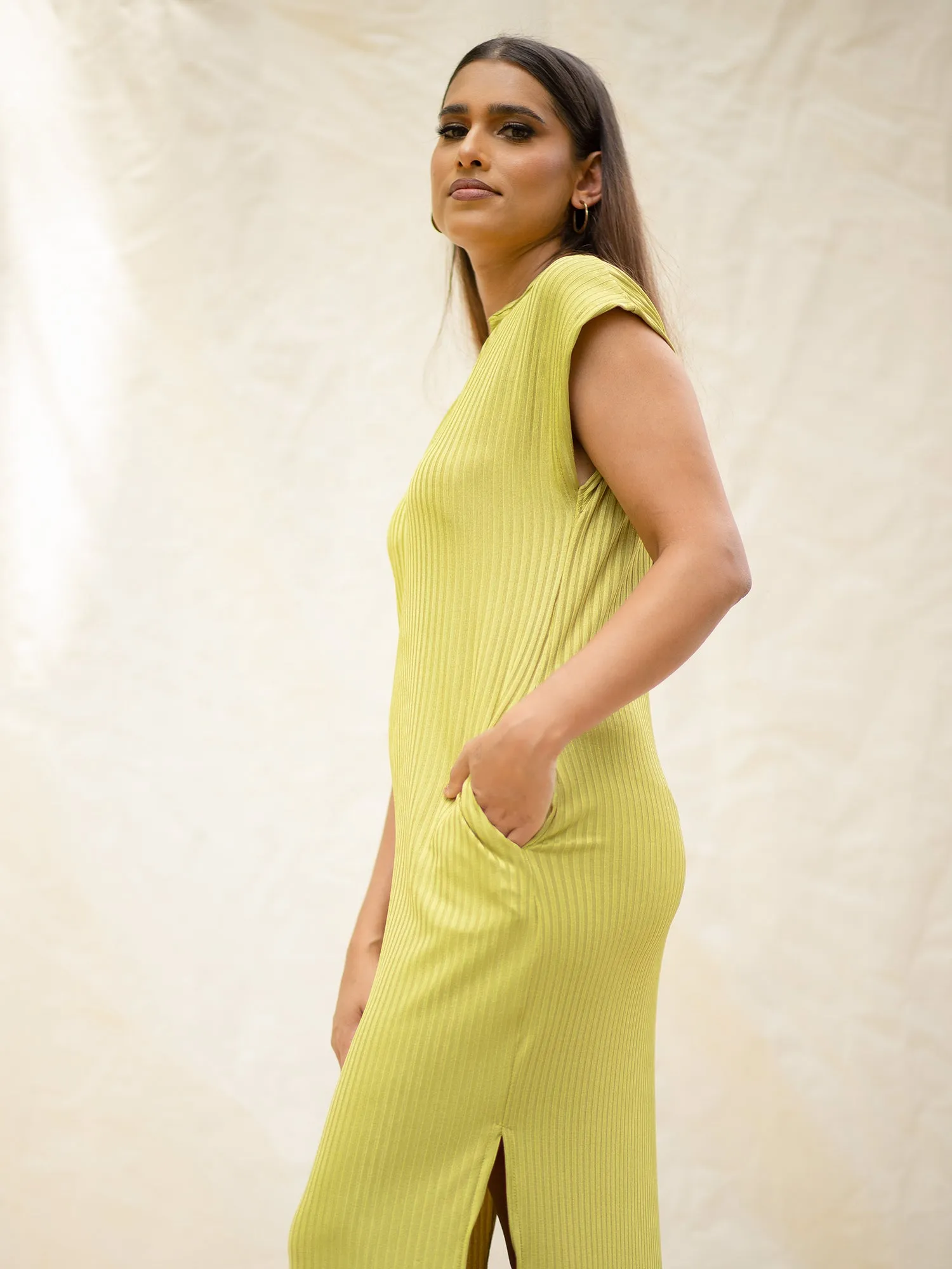 V-Neck Relax Fit Rib Dress