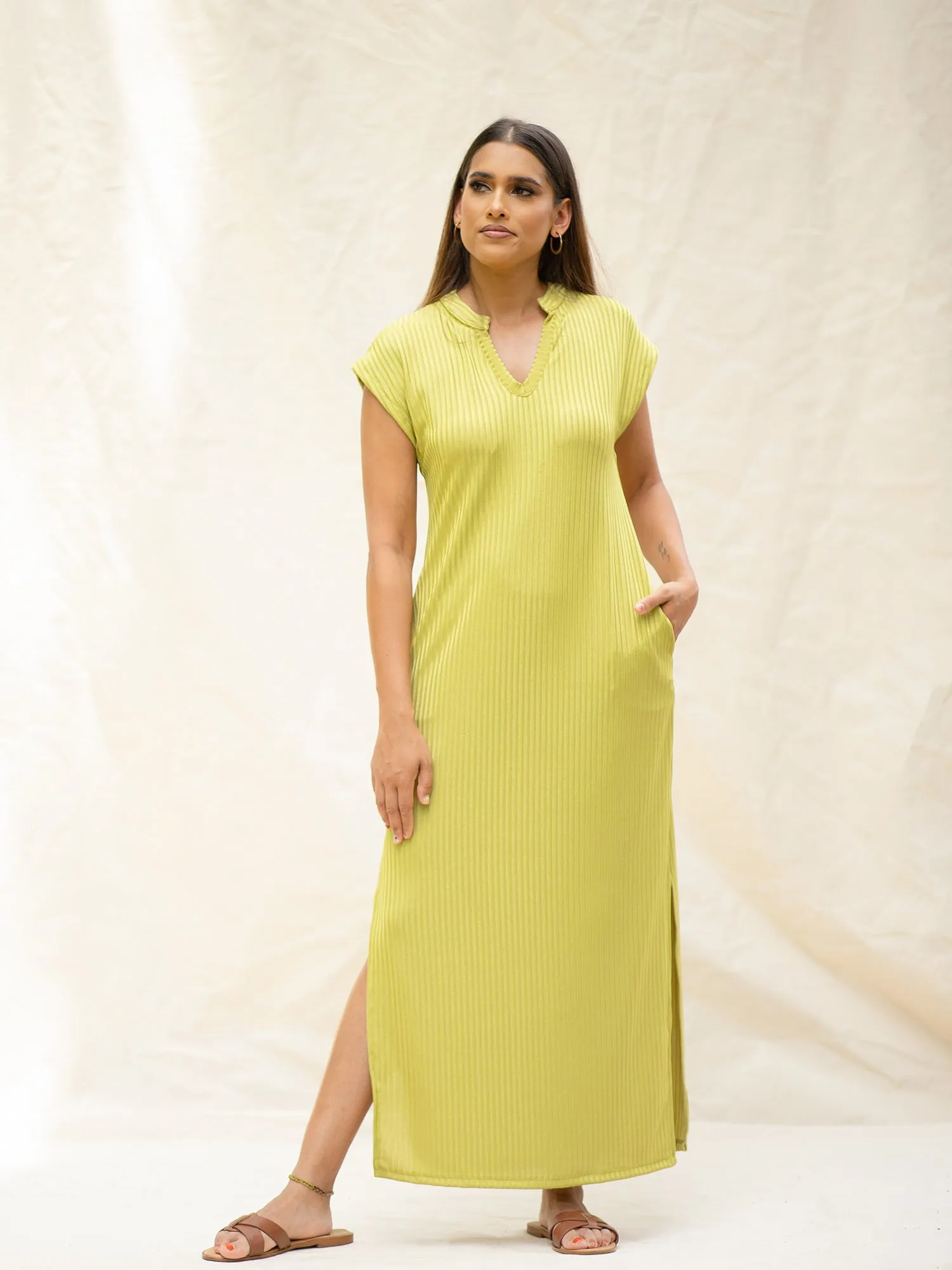 V-Neck Relax Fit Rib Dress