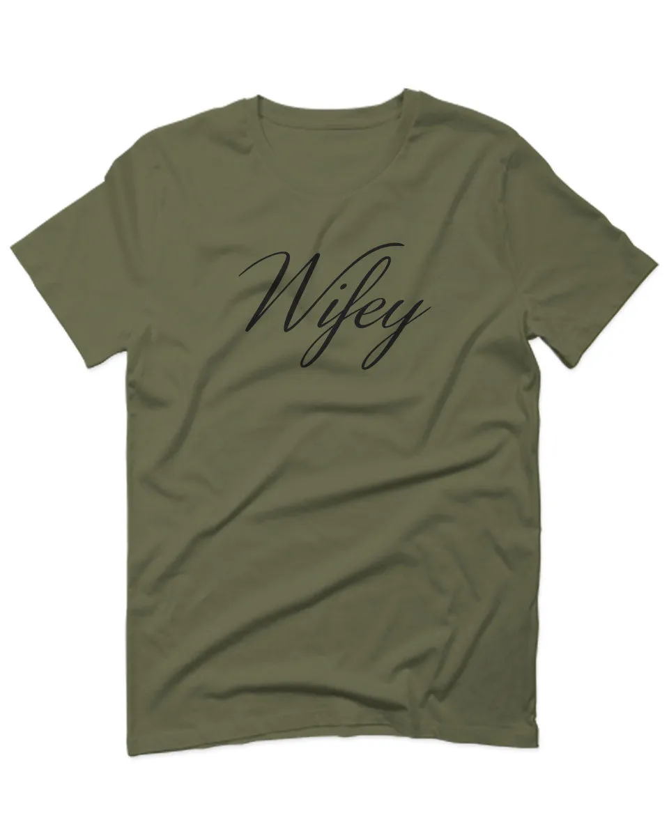 VICES AND VIRTUESS Letter Printed Wifey Couple Wedding Hubby Matching Bride For men T Shirt