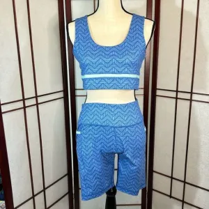Vineyard Vines Performance 2pc workout outfit bra and shorts