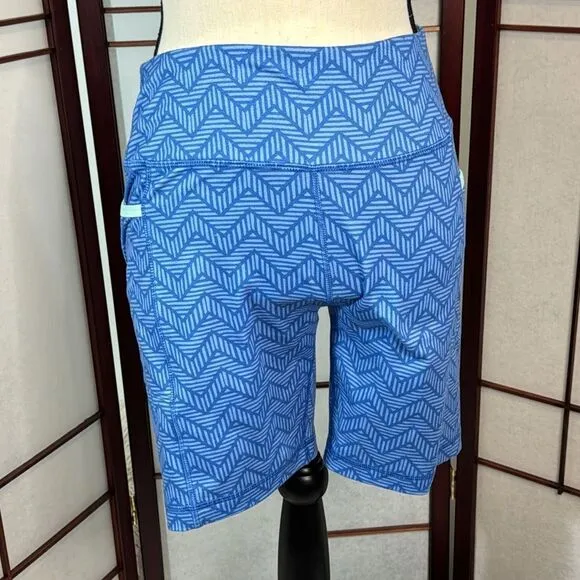 Vineyard Vines Performance 2pc workout outfit bra and shorts