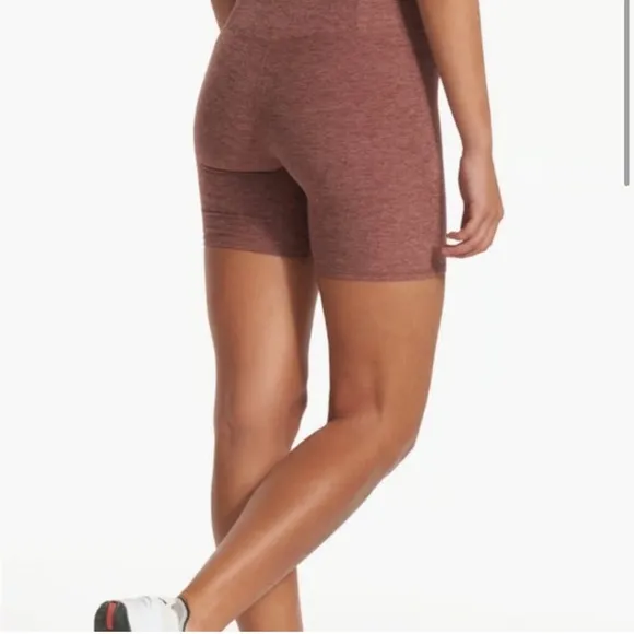 Vuori Clean Elevation Shorty Biker Shorts