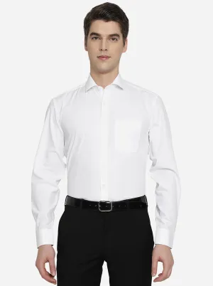 White Solid Regular Fit Formal Shirt | JadeBlue
