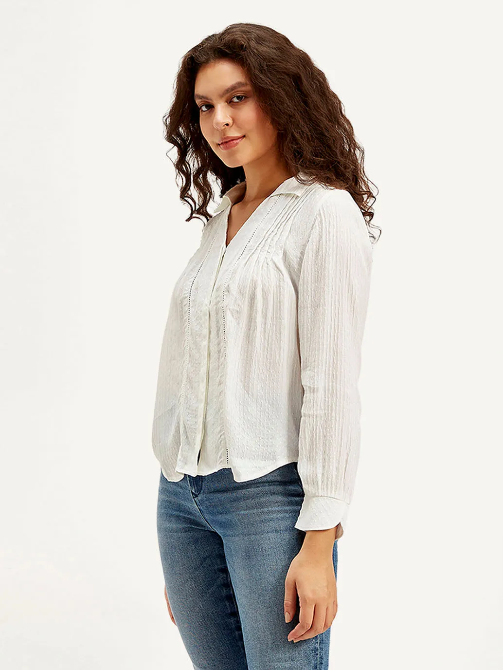 Women's Textured Spread Collar Shirt
