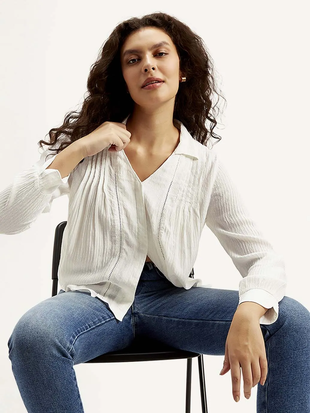 Women's Textured Spread Collar Shirt