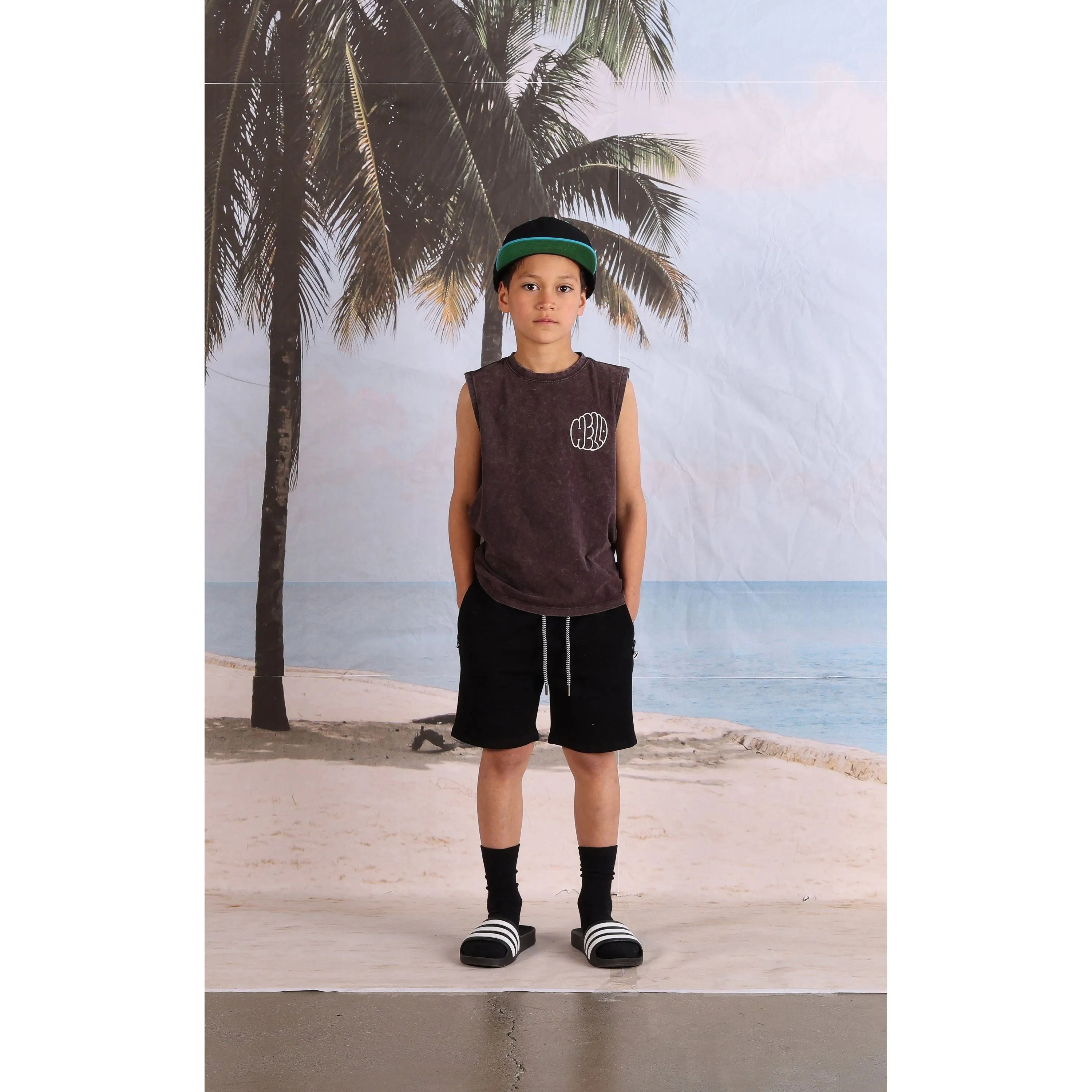 Zipped Short- Black